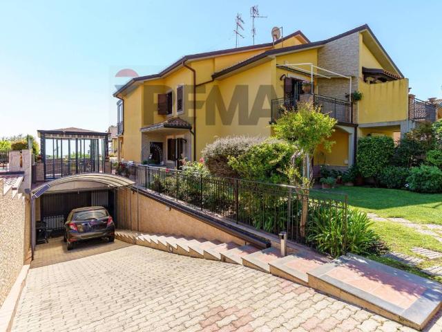 Villa Schiera in vendita a Sambuco, Viagrande
