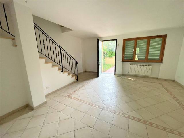 Villa Schiera in vendita a Viareggio, Toscana