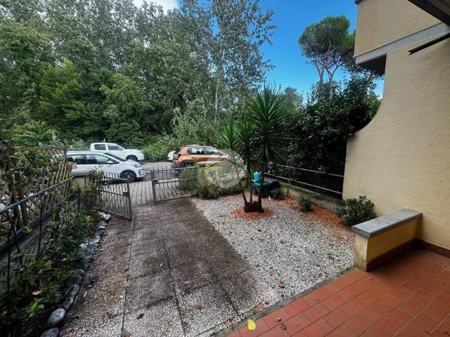 Villa Schiera in vendita a Torre del Lago Puccini, Viareggio