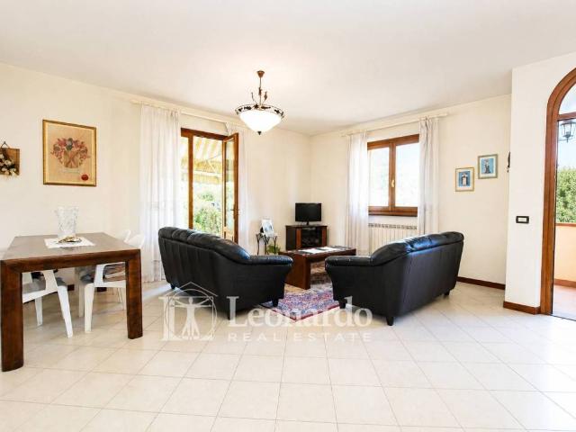 Villa Schiera in vendita a Forcone, Viareggio