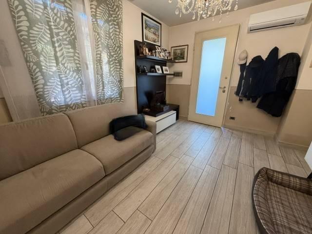 Villa Schiera in vendita a Torre del Lago Puccini, Viareggio
