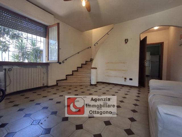 Villa Schiera in vendita a Torre del Lago Puccini, Viareggio