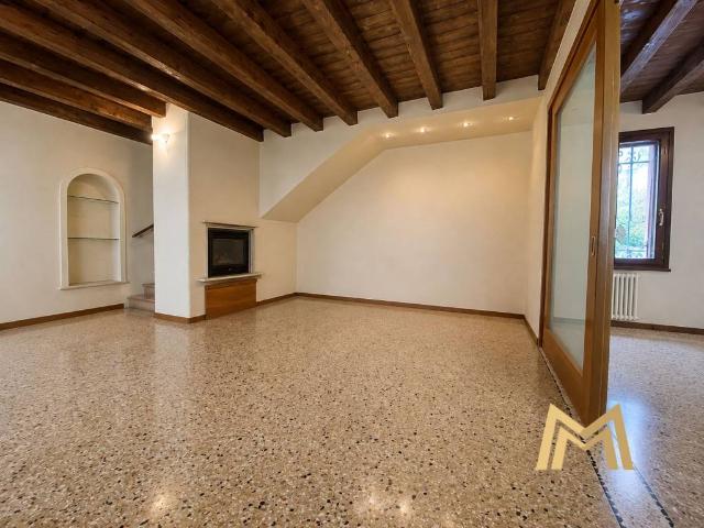 Villa Schiera in vendita a Vicenza, Veneto