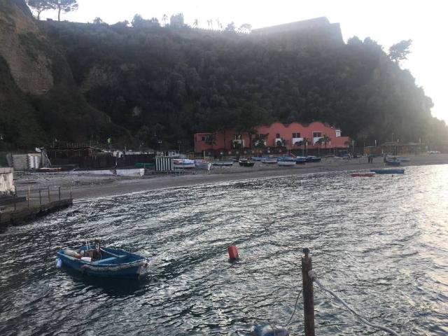 Villa Schiera in vendita a Bonea, Vico Equense