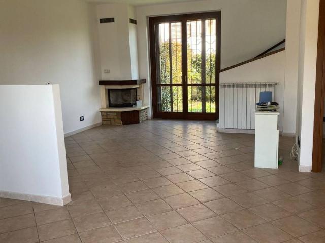 Villa Schiera in vendita a Vidigulfo, Lombardia