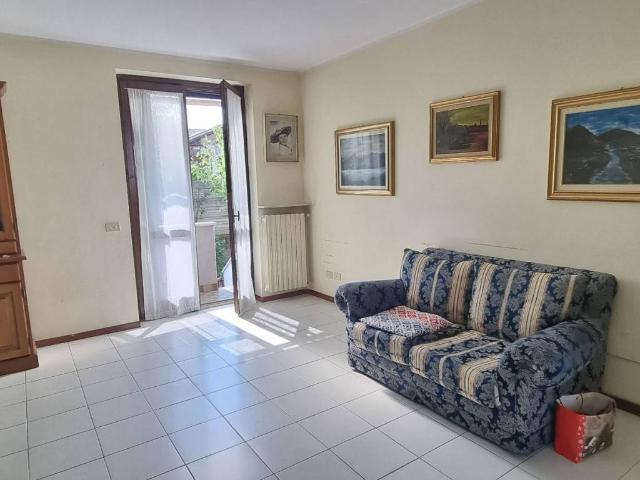 Villa Schiera in vendita a Piccolini, Vigevano