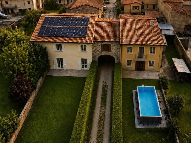 Villa Schiera in vendita a Villafranca Di Verona, Veneto