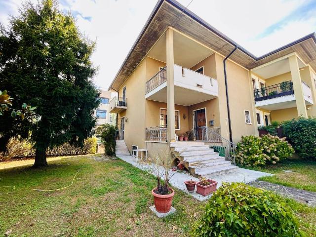 Villa Schiera in vendita a Dossetto, Villafranca Di Verona