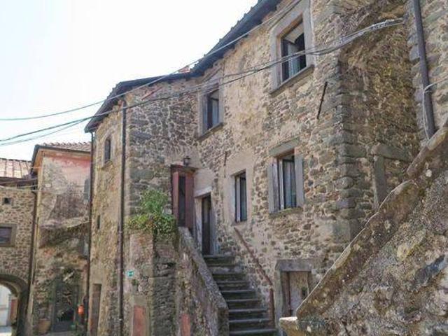 Villa Schiera in vendita a Unione di comuni Montana Lunigiana, Villafranca In Lunigiana