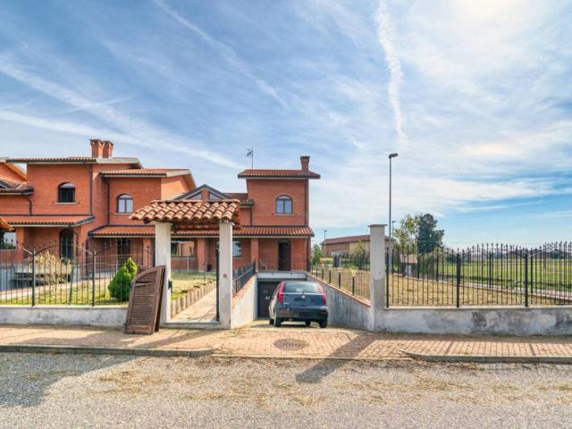 Villa Schiera in vendita a Piemonte, Asti