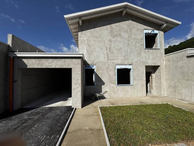 Villa Schiera in vendita a Comunità montana della Valle Sabbia, Villanuova Sul Clisi