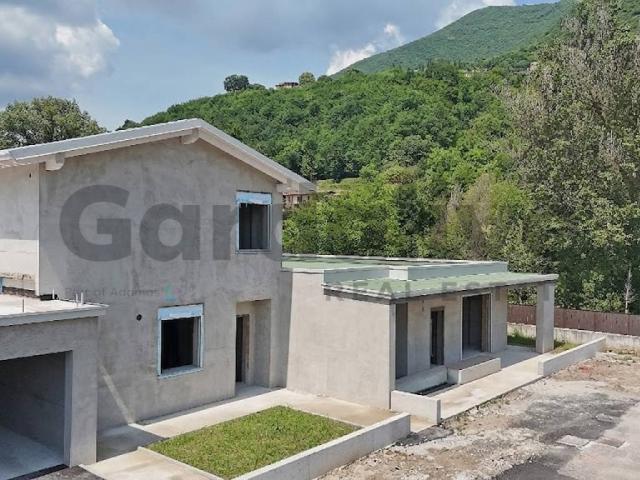 Villa Schiera in vendita a Comunità montana della Valle Sabbia, Villanuova Sul Clisi