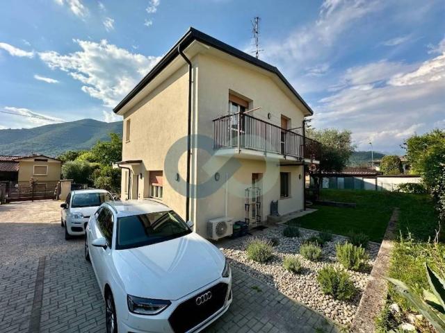 Villa Schiera in vendita a Comunità montana della Valle Sabbia, Villanuova Sul Clisi