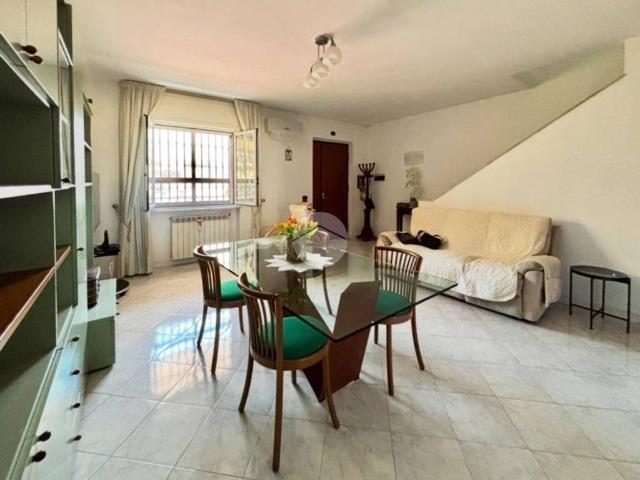Villa Schiera in vendita a Villaricca, Napoli