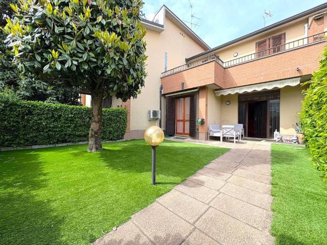 Villa Schiera in vendita a San Fiorano, Villasanta