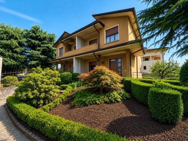 Villa Schiera in vendita a San Fiorano, Villasanta