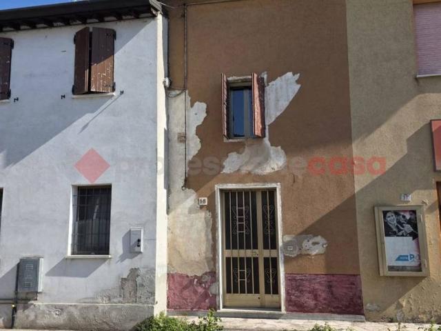 Villa Schiera in vendita a Villimpenta, Lombardia