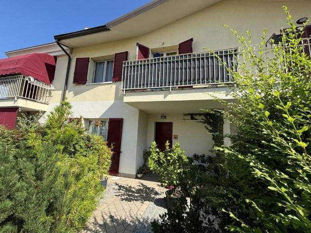 Villa Schiera in vendita a Villongo, Lombardia