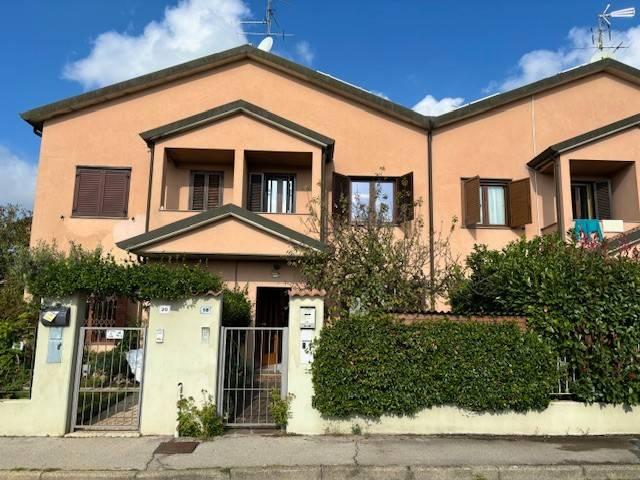Ville Schiera in vendita a Vimercate, Velasca
