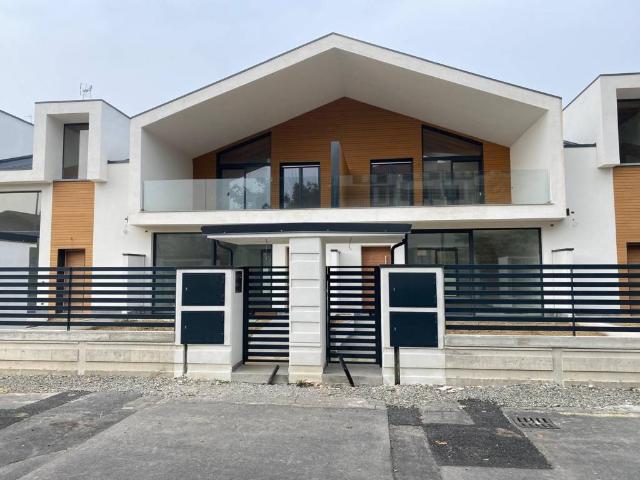 Villa Indipendente in vendita a Oldaniga, Vimercate