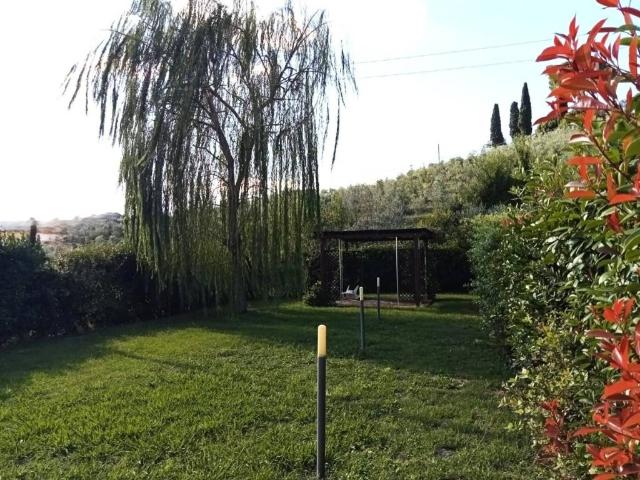 Villa Schiera in vendita a Unione dei Comuni Circondario dell'Empolese Valdelsa, Vinci