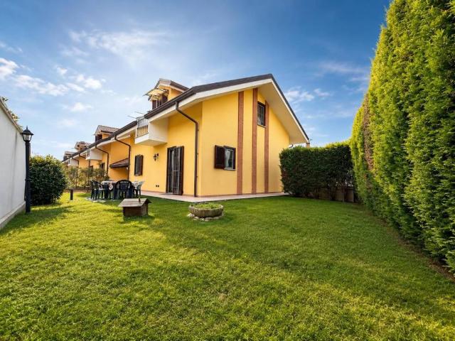 Villa Schiera in vendita a Piemonte, Torino