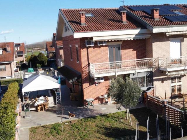 Villa Schiera in vendita a Piemonte, Torino