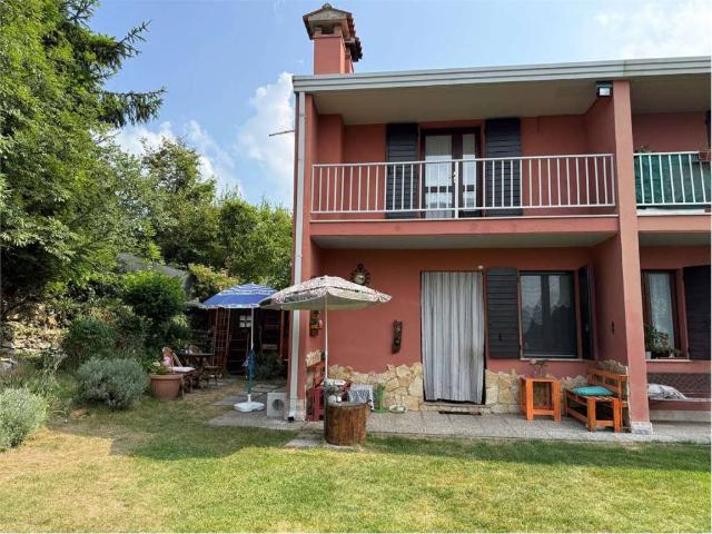 Villa Schiera in vendita a Vittorio Veneto, Veneto