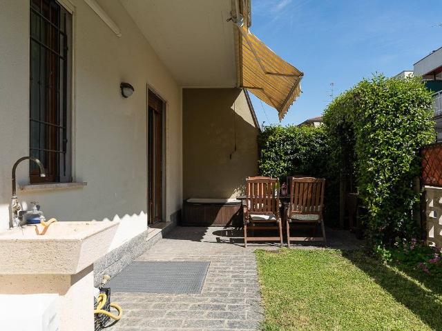 Villa Schiera in vendita a Pombio, Voghera