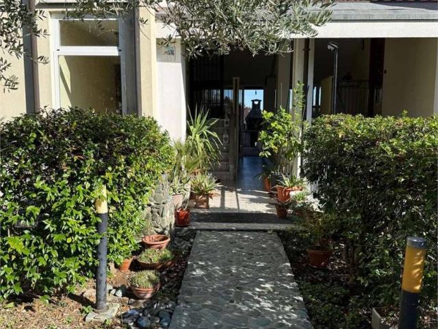 Villa Schiera in vendita a Zona PEEP, Volpago del Montello