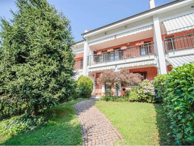 Villa Schiera in vendita a Piemonte, Torino