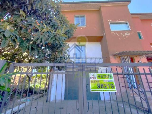 Villa Schiera in vendita a Voltido, Lombardia