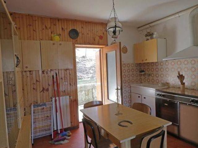 Villa Schiera in vendita a Unione di comuni Montana Lunigiana, Zeri