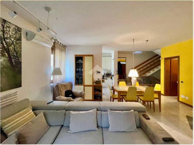 Villa Schiera in vendita a Campagnola, Zevio