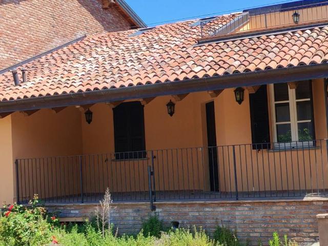 Villa Schiera in vendita a Ziano Piacentino, Reggio Emilia