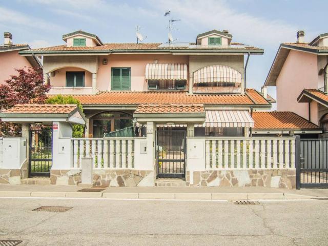 Villa Schiera in vendita a Unione dei Comuni I Fontanili, Zibido San Giacomo