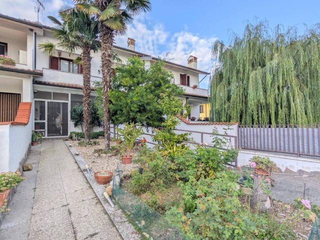 Villa Schiera in vendita a Zinasco