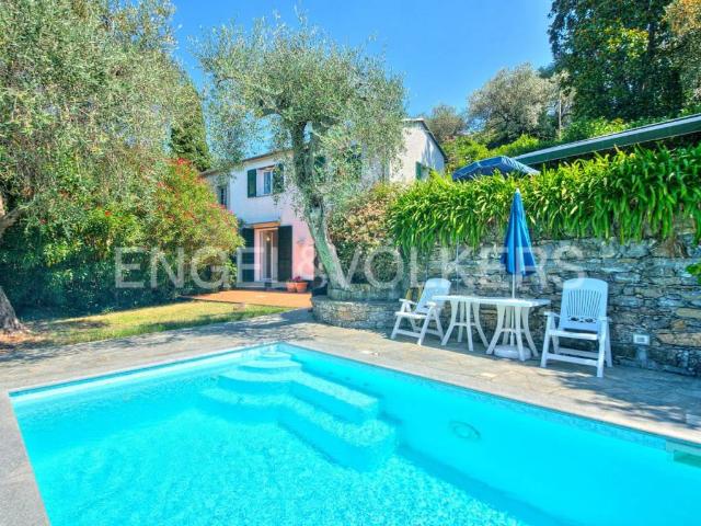 Villa Schiera in vendita a Sant'Ambrogio, Zoagli