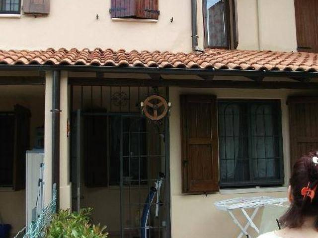 Villa Schiera in vendita a Montecorone, Zocca
