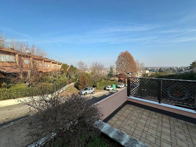 Villa Schiera in vendita a Unione dei comuni Valli del Reno, Lavino e Samoggia, Zola Predosa