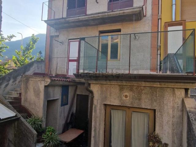 Casa in vendita a Montoro, Campania