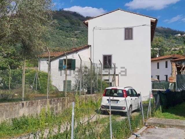 Casa in vendita a Uzzano E Castello, Pistoia