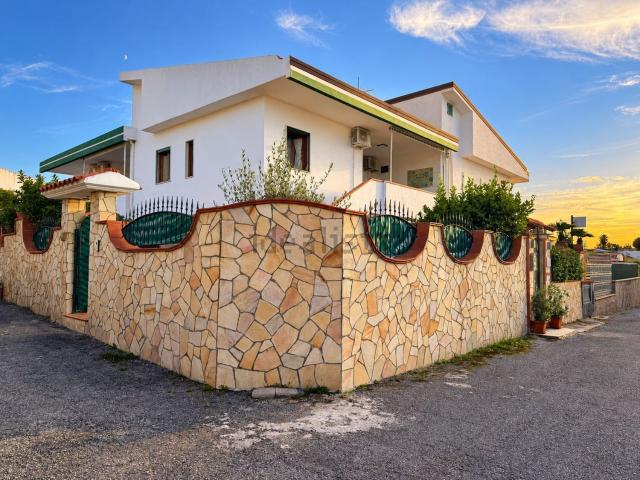 Casa in vendita a Profondiero, San Nicola Arcella