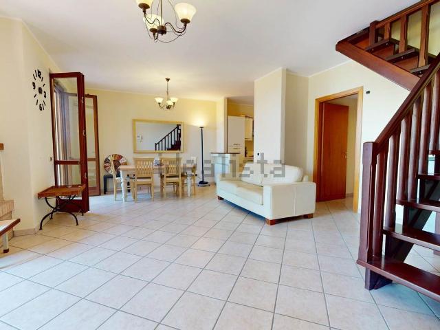 Casa in vendita a Magione, Umbria