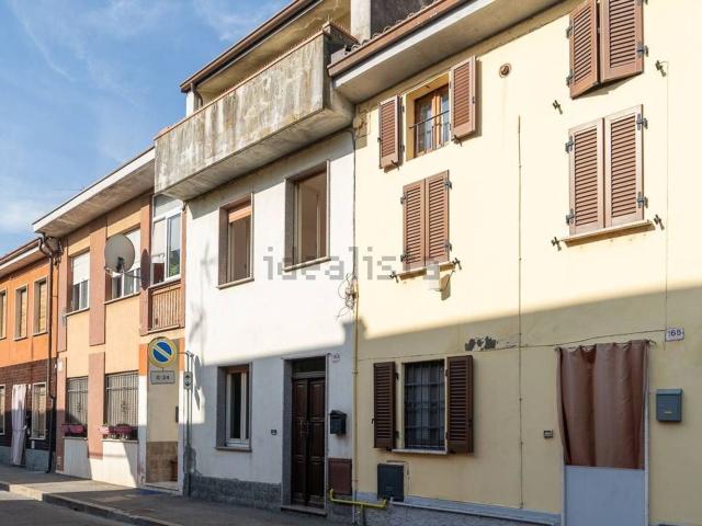 Casa in vendita a Lungavilla, Pavia