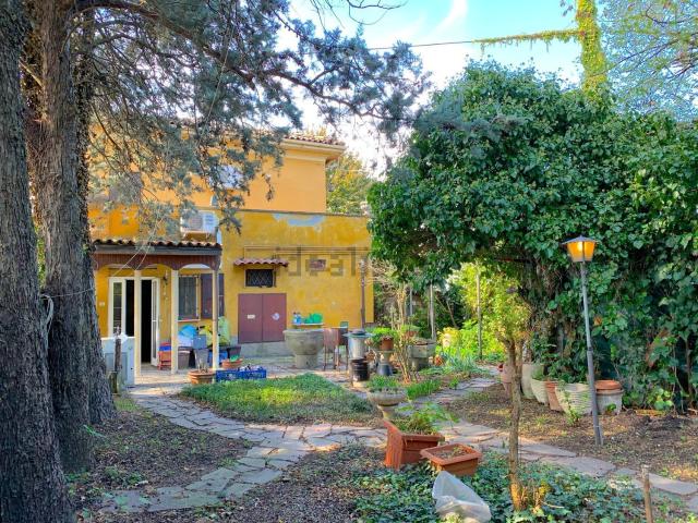 Casa in vendita a Villanova di Castenaso, Castenaso