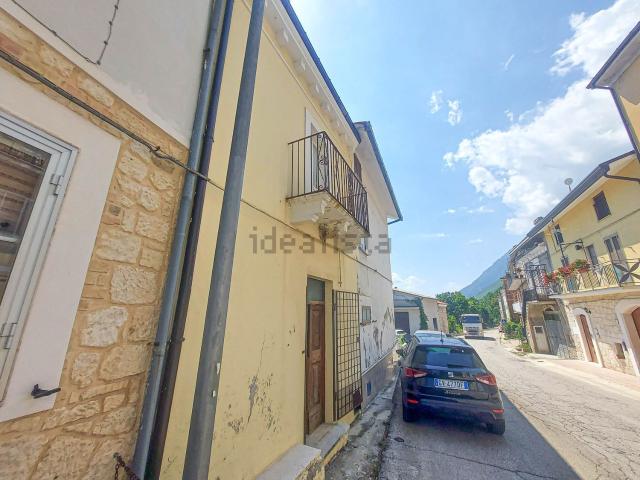 Casa in vendita a Pennapiedimonte, Abruzzo