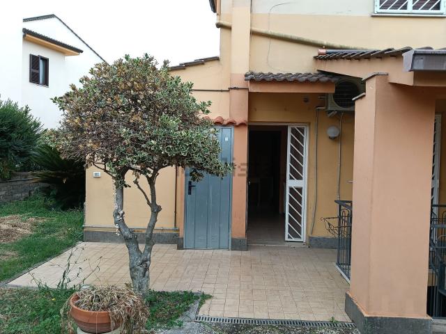 Casa in vendita a Zona Artigianale, Genzano di Roma