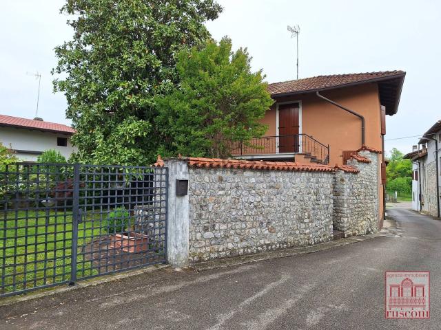 Casa in vendita a Vivaro, Friuli-Venezia Giulia