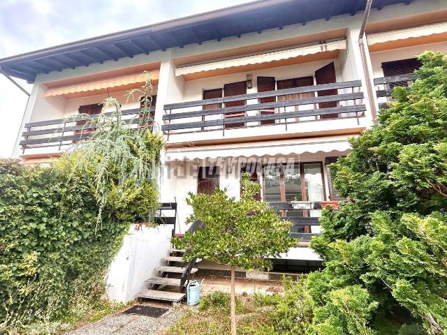 Casa in vendita a Buscate, Milano